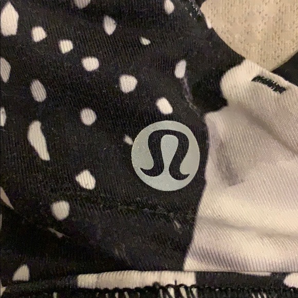 Free to be wild lululemon - Picture 4 of 7